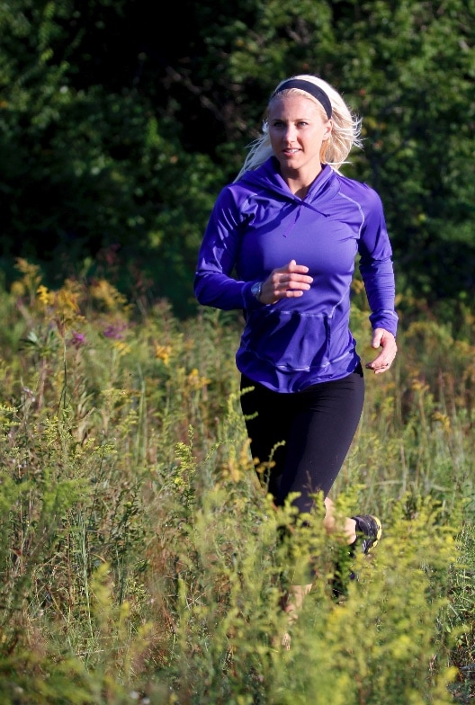 Improve mile run time - Woman Running